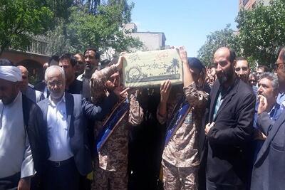پیکر شهید معلم در وزارت آموزش و پرورش تشییع شد