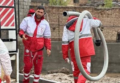 امدادرسانی به 16 شهرستان درگیر آبگرفتگی در خوزستان - تسنیم