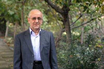 هشدار استاد دانشگاه تهران درباره عواقب طرح مالیات بر عایدی سرمایه: از تورم مالیات می گیرید