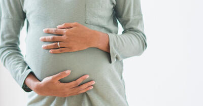انصراف از سقط ۵۴۰ مادر باردار در همدان