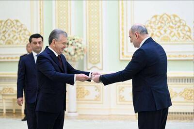 تقدیم استوارنامه سفیر ایران به رئیس‌جمهور ازبکستان