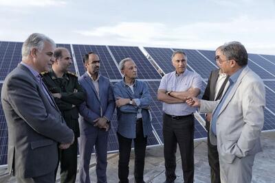 افتتاح اولین نیروگاه خورشیدی  ۲۰ کیلو واتی کشور 
