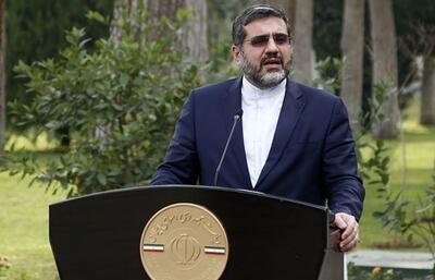 وزیر ارشاد: بیش از ۸۷ هزار زائر ایرانی در حج تمتع امسال حضور دارند /  دولت قصد دارد مساله عدم اعزام عمره گذاران را حل کند