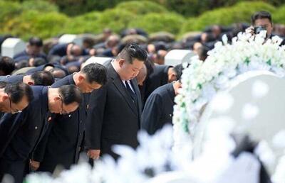تشییع جنازه باشکوه مغز متفکر پروپاگاندای کره‌شمالی