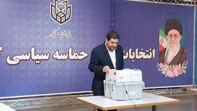 محمد مخبر رای خود را ثبت کرد