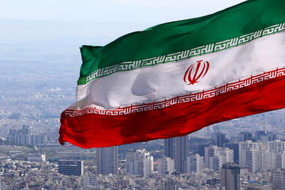 سنگینی بار اقتصاد ایران بر دوش کیست؟