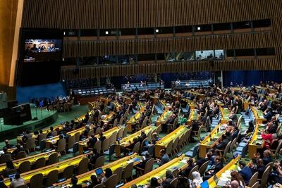 رای قاطعانه سازمان ملل به عضویت کامل فلسطین؛ نماینده اسرائیل منشور سازمان ملل را خرد کرد