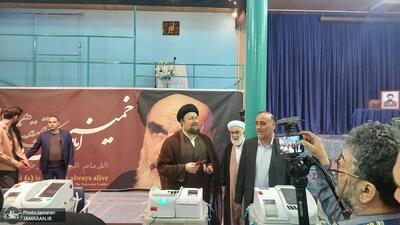 تصاویری از رأی دادن سیدحسن خمینی در حسینیه جماران