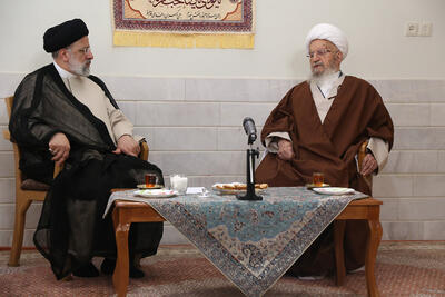 رئیس جمهور با حضرت آیت الله مکارم شیرازی دیدار کرد + تصاویر | خبرگزاری بین المللی شفقنا