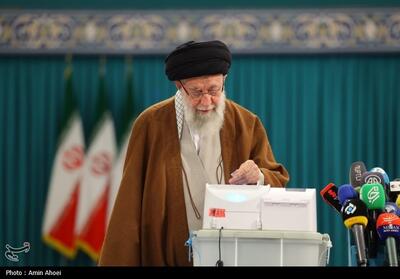 حضور رهبر انقلاب در دور دوم انتخابات مجلس شورای اسلامی- عکس خبری تسنیم | Tasnim