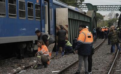 ببینید/ برخورد دو قطار در پایتخت آرژانتین