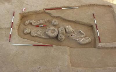 یک گور تاریخی از عصر آهن در  اردبیل کشف شد