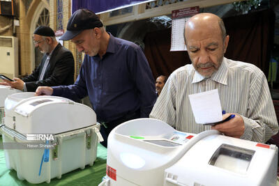 تصاویر مرحله دوم انتخابات مجلس شورای اسلامی