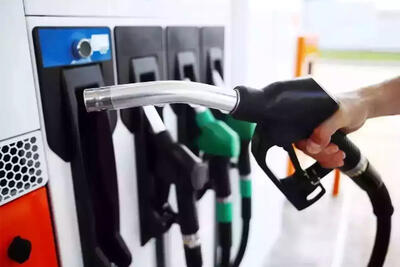 تصمیم مجلس درباره طرح بنزینی مشخص شد/ خرید مازاد مصرف با قیمت بالاتر
