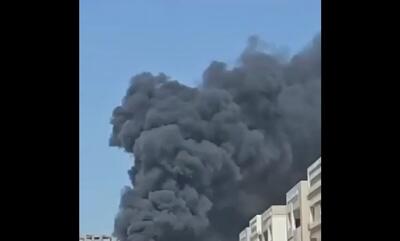 آتش‌سوزی ساختمان نیمه‌کاره در کیش (فیلم)