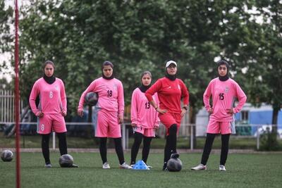 گزارش تصویری/ تمرین تیم ملی دختران زیر ۱۵ سال، یکشنبه 23 اردیبهشت