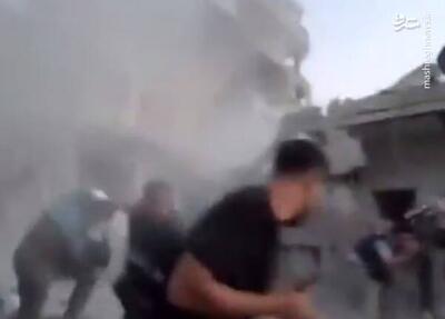 فیلم/ لحظه هدف قرار گرفتن کارکنان پزشکی و خبرنگاران در شمال غزه