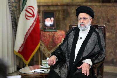 عصبانیت «ایران» از نحوه پوشش دیدار رئیسی با مراجع تقلید/ خودمان از مشکلات اقتصادی خبر داشتیم!