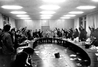 (عکس) بزرگترین جنبش دانشجویی فرانسه؛ ۵۶ سال قبل!