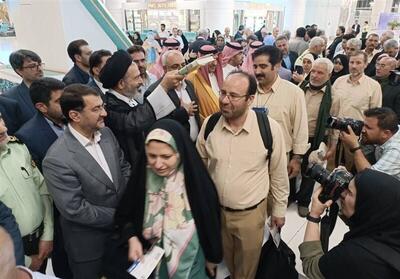 اعزام نخستین گروه زائران ایرانی به حج تمتع | روزنو