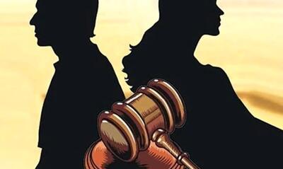 درخواست طلاق به خاطر تاتوهای زن جوان