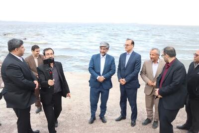 حق آبه دریاچه ارومیه باید کامل اختصاص یابد