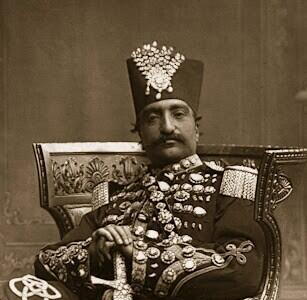 کیف لوازم آرایش لاکچری و لوکس شاه قاجار با یک برند معروف فرانسوی در موزه تهران+عکس