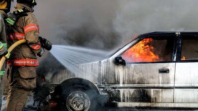 چند راهکار برای جلوگیری از آتش‌سوزیِ خودرو