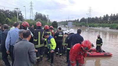 سیلاب در مشهد/ دو نفر غرق شدند/ تعداد خودروهای گرفتار در زیر آب مشخص نیست/ شهروندان از تردد در سطح شهر پرهیز کنند/ افزایش حجم بارش‌ها در روز جمعه  | خبرگزاری بین المللی شفقنا