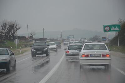 آخرین وضعیت ترافیکی جاده‌های کشور/ بارش باران در جاده‌های ۹ استان