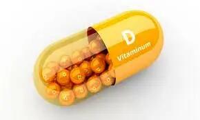 ویتامین D را کِی مصرف کنیم؟| این ویتامین را صبح مصرف کنیم یا شب؟