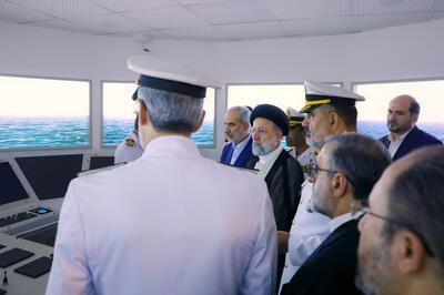 بازدید رئیس‌جمهور از سامانه شبیه‌ساز پل فرماندهی کشتی
