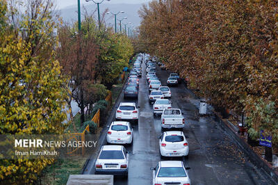 ترافیک ۳ کیلومتری در محدوده مرزن آباد/ کندوان یکطرفه می شود