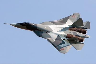 پیشرفته ترین جنگنده روسیه عازم ایران می شود+فیلم
