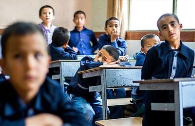 تدریس معلمان افغان در مدارس ایران