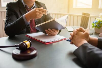 برای دریافت گواهی وکالت تخصصی چه مدارک و شرایطی لازم است ؟