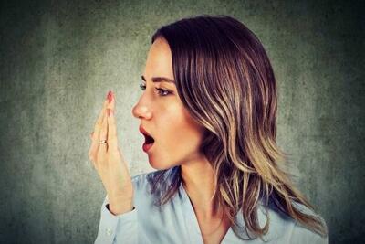 از بین بردن بوی بد دهان با یکم روش موثر