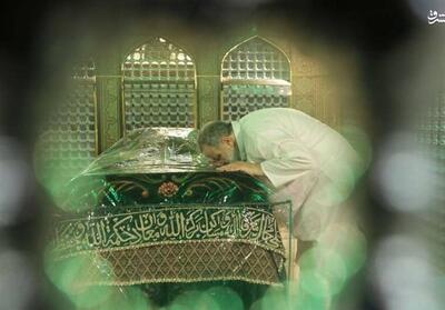 خادم رضا(ع) در آغوش شمس الشموس - تسنیم
