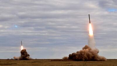 روسیه رزمایش هسته‌ای را با موشک‌های کینژال و اسکندر آغاز کرد