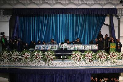 مراسم وداع با شهدای خدمت در مصلای تهران برگزار شد