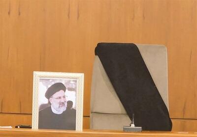 مخبر، اولین کفیل ریاست جمهوری ایران شد