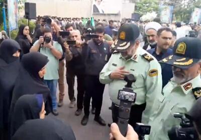 تصاویر دلجویی رئیس پلیس تهران از خانواده شهدای پلیس نارمک  | ویدئو