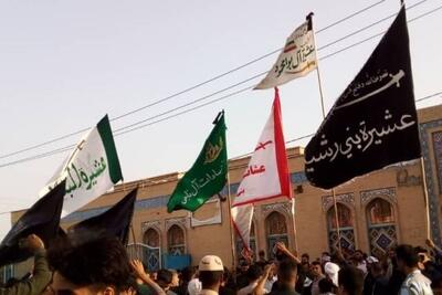 بیرق‌های طوایف عرب آبادان در عزای رییس جمهور شهید برافراشته شدند