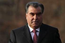 ادای احترام رئیس‌جمهور تاجیکستان به رئیس‌جمهور شهید و همراهان