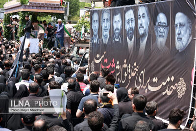 مراسم تشییع پیکر رئیس جمهور و همراهان شهیدش در تهران/۴