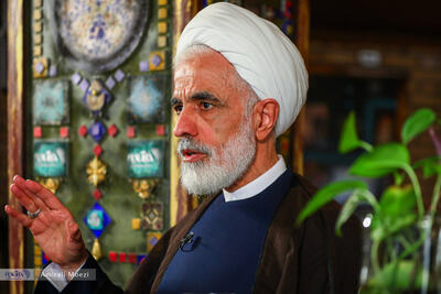 عکس | حضور مجید انصاری فعال سیاسی در مراسم وداع با آیت الله رئیسی
