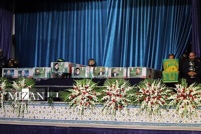 مراسم تشییع پیکر شهدای خدمت در پایتخت آغاز شد/ حضور گسترده مردم تهران برای وداع با رئیس جمهور شهید