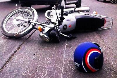 یک کشته و یک مجروح  در حادثه واژگونی موتورسیکلت در اراک