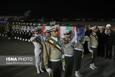 استقبال از پیکر شهید حسین امیر عبداللهیان در فرودگاه مشهد