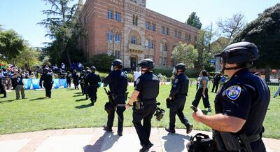 رویترز: حمله به دانشجویان طرفدار فلسطین در دانشگاه کالیفرنیا باعث استعفای رییس اداره پلیس شد